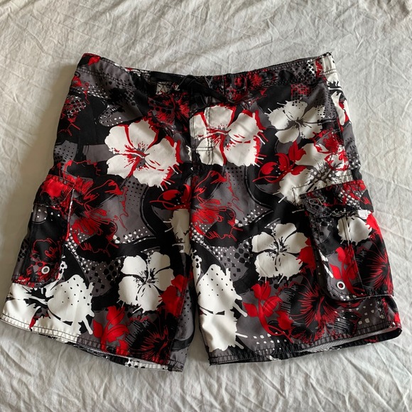 OP Other - OP Size L Board Shorts Black Red White Hibiscus Floral Mesh Lined Cargo Trunks
